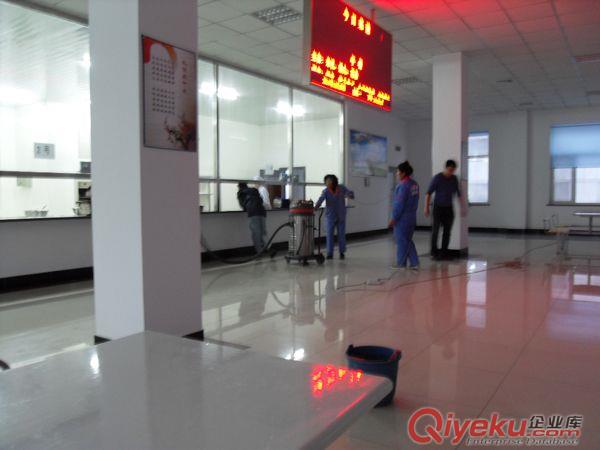 西安浴室地面防滑，西安餐饮地板防滑处理，酒店地板防滑止滑公司