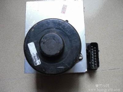 福特 福克斯 蒙迪欧 嘉年华 致胜 翼虎倒车镜拆车件、凯迪拉克拆车件