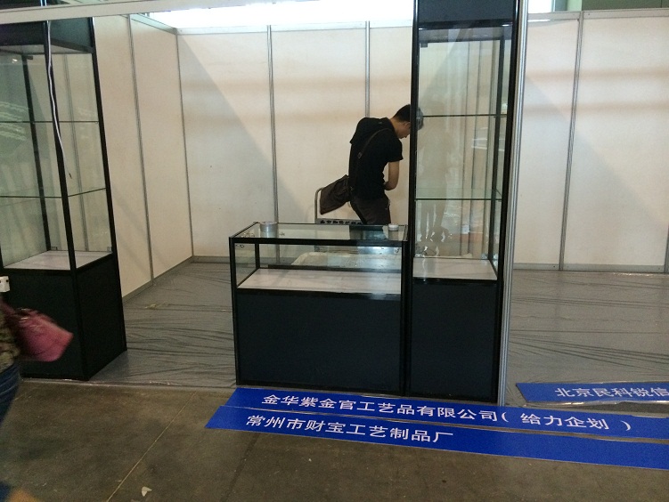 南京展柜租赁，南京珠宝展柜租赁，南京玉器珠宝展柜租赁