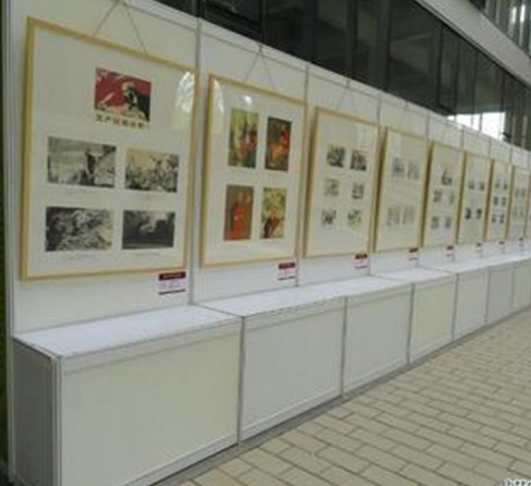 八棱柱展架。八棱柱展板，八棱柱标摊。展会标摊