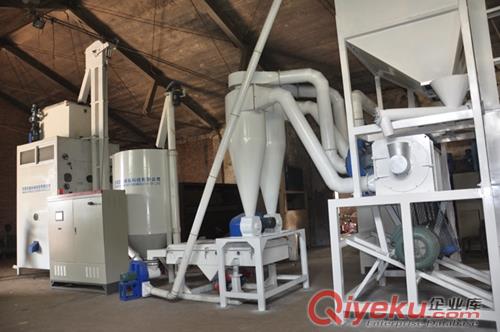 塑料磨粉機,超細塑料磨粉機,PE塑料磨粉機,PVC塑料磨粉機