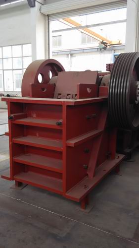 PEX-300×1300顎式破碎機