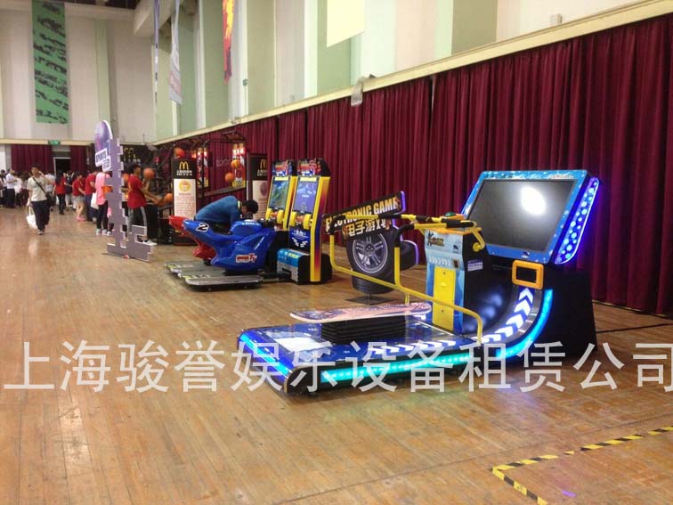 上海浙江蘇州出租電玩斗牛機，大頭貼出租，滑雪機出租，慶典活動游藝機租賃服務(wù)原始圖片2