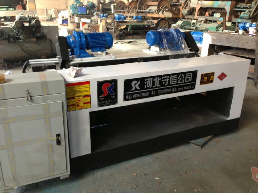 廠家直銷SX1400SK-2數(shù)控?zé)o卡旋切機(jī) 數(shù)控旋切機(jī) 各種