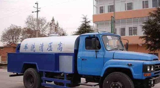 蘇州金閶區(qū)彩香街道污水管道清洗多少錢一米？ 原始圖片2