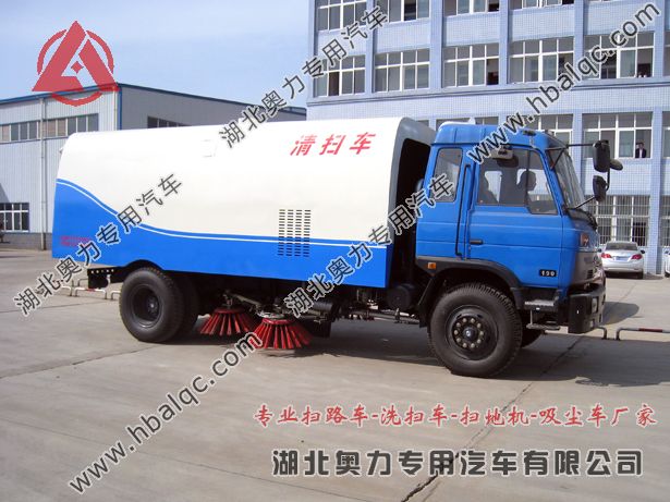 明溪縣EQ1126KBJ掃地機(jī)掃地車(chē)圖片