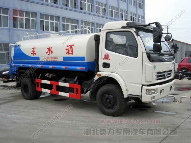 東風(fēng)福瑞卡新型多功能園林綠化灑水車原始圖片2
