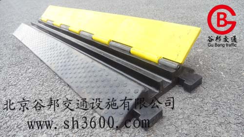 揚(yáng)州過線板減速帶