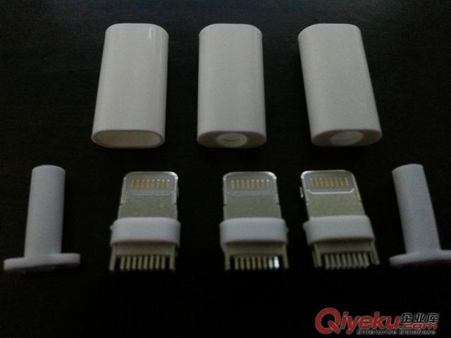 供應(yīng)蘋果iphoen 5代 USB手機(jī)連接器插頭