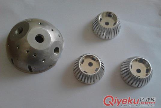 鋁合金零件原始圖片3