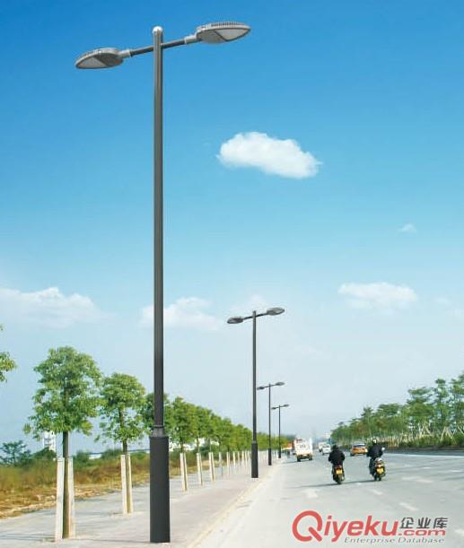 供應Q235鋼材道路燈.太陽能道路燈.高桿道路燈原始圖片2