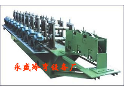 冷彎成型機應具備的幾個特點