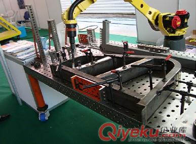 機器人自動焊接工作站