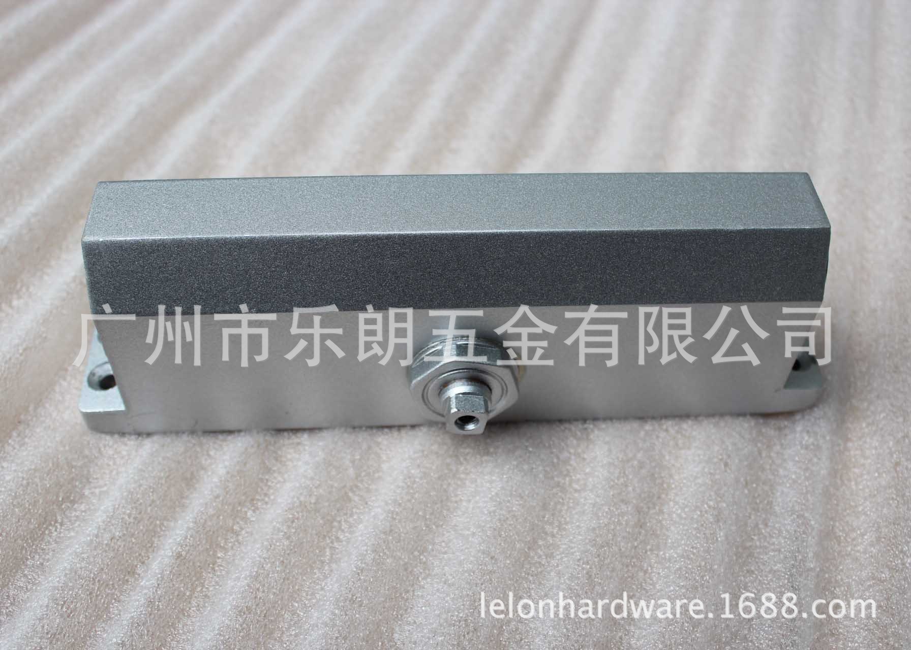 廠家熱銷鋁材質方背防火閉門器 液壓緩沖閉門器 承重80-110KG原始圖片3