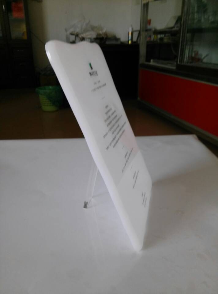 有機(jī)玻璃工藝品