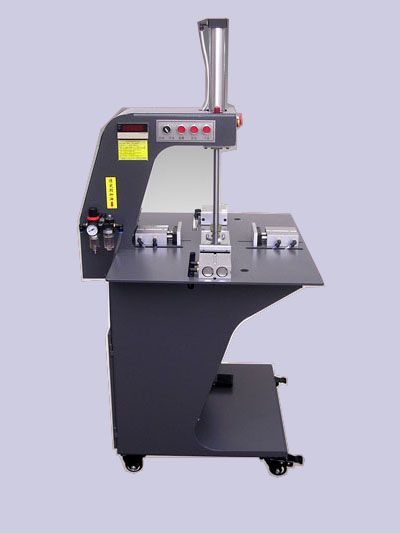 供應東莞中連機械YP-400壓泡機