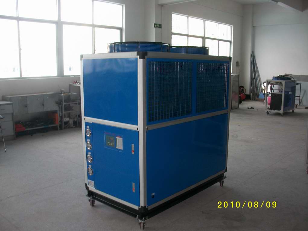 風冷式循環(huán)水冷卻機原始圖片3