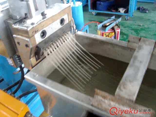 內外屏蔽電纜料造粒機