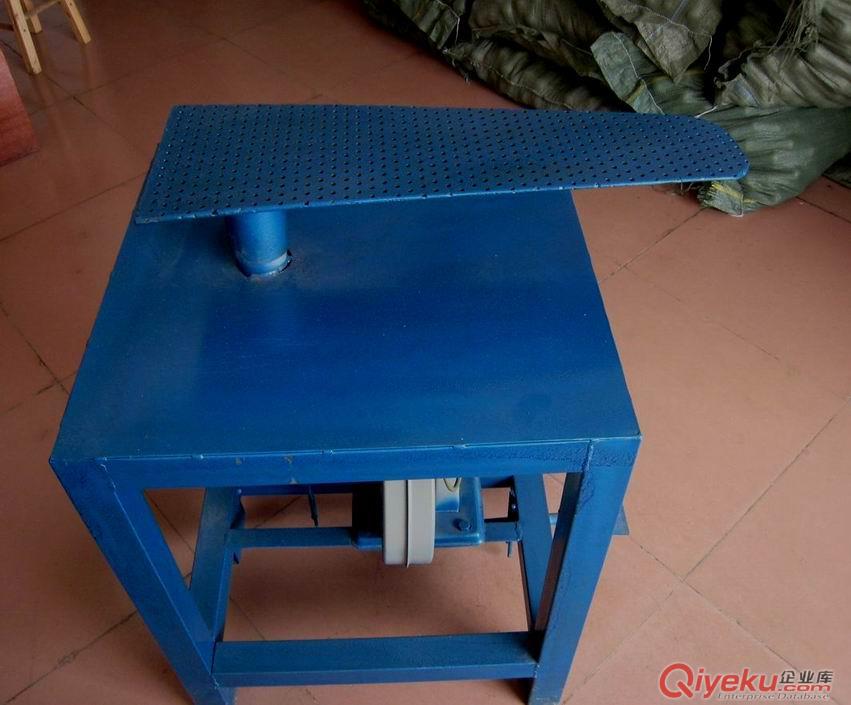 壓皺機，燙臺，牛仔褲壓皺臺，吸風壓皺機