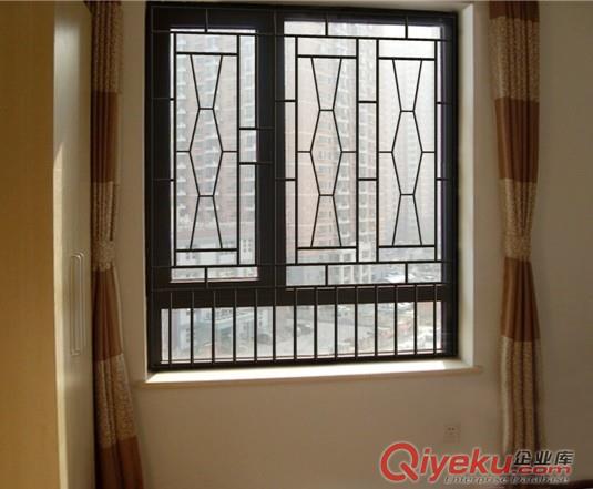 小區(qū)防護(hù)網(wǎng)、鋁合金窗防護(hù)網(wǎng)、家用防護(hù)網(wǎng)、別墅防護(hù)網(wǎng)、高層窗戶防護(hù)網(wǎng)