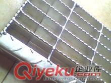 供應宜昌公路雙邊絲護欄網價格