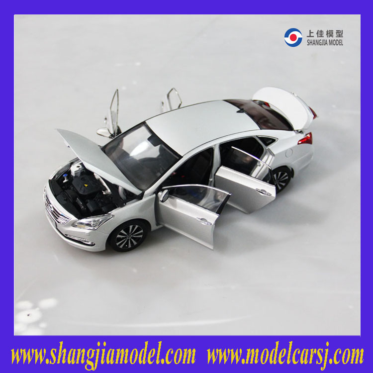 1:18北京現(xiàn)代靜態(tài)合金車模型  靜態(tài)合金車模型廠商