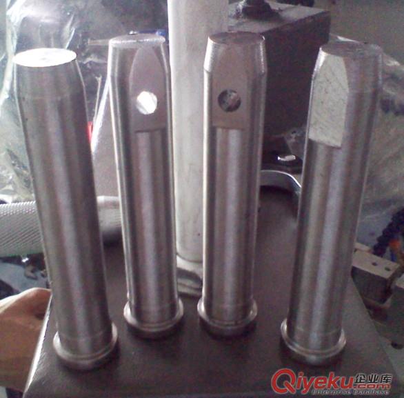 揚州輸送鏈銷軸套筒自動銑扁機原始圖片2