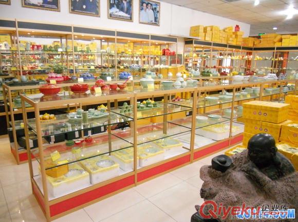 鈦合金展柜夏季促銷活動 天津利諾貨架廠舉辦原始圖片3