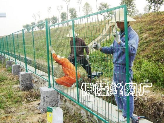 供應荊門廠區建筑鋼絲網/仙桃建筑圍山網廠家直銷