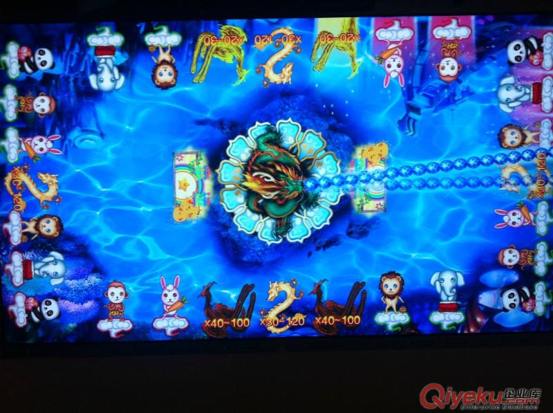 龍鳳天下上紅鳳下金鳳
