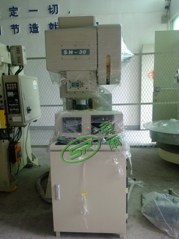 高速沖床 30三圓導柱高速沖床
