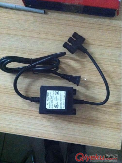 24V3A一拖三防水變壓器
