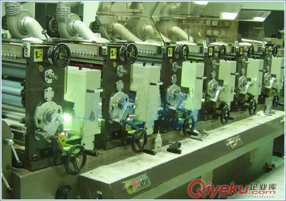 河南廠家供應(yīng)水晶照片專用手提式uv固化機(jī)|水晶光固化設(shè)備|平頂山洛陽(yáng)