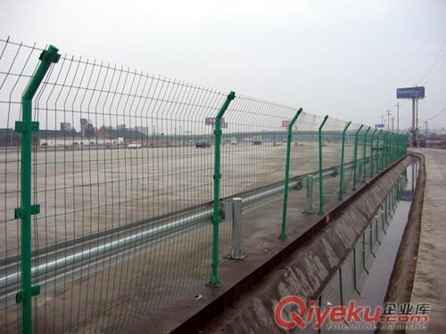 公路護欄網(wǎng)，公路鐵絲護欄網(wǎng)