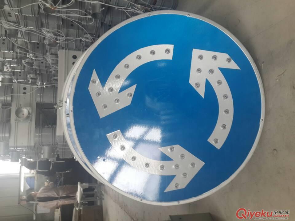 湘潭環(huán)島標(biāo)牌燈衡陽(yáng)太陽(yáng)能環(huán)島標(biāo)志衡南環(huán)島標(biāo)衡山環(huán)島電子標(biāo)牌低價(jià)定做{sx}廠家原始圖片2
