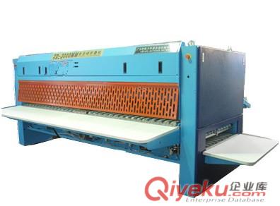 床單折疊機(jī)｜全自動(dòng)床單被套折疊機(jī)｜大型工業(yè)折疊機(jī)｜洗衣廠專用洗滌設(shè)備原始圖片3