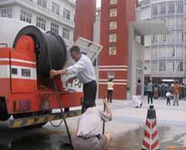 上海松江區(qū)泗涇鎮(zhèn)管道清洗，馬桶疏通公司57783597
