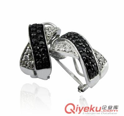 925銀黑白鋯鑲嵌耳環/法式耳拍耳飾/純銀耳環
