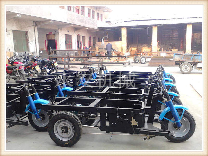 新一代電動(dòng)運(yùn)坯車增加利潤(rùn)方面效果明顯原始圖片2