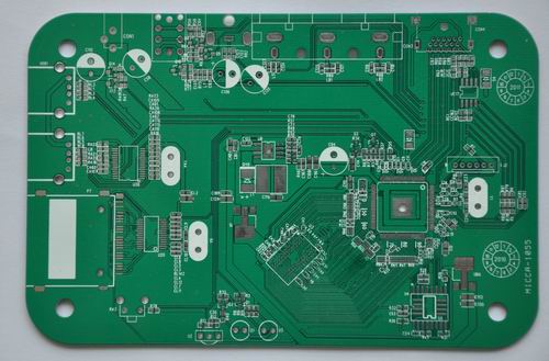 通訊產(chǎn)品雙面PCB板