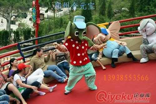 瘋狂刺激的大型游樂設(shè)備"迪斯科轉(zhuǎn)盤"