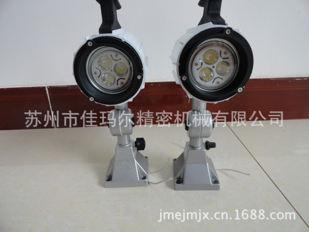衢州生產(chǎn)PVC法蘭盤圓筒伸縮式防護(hù)罩