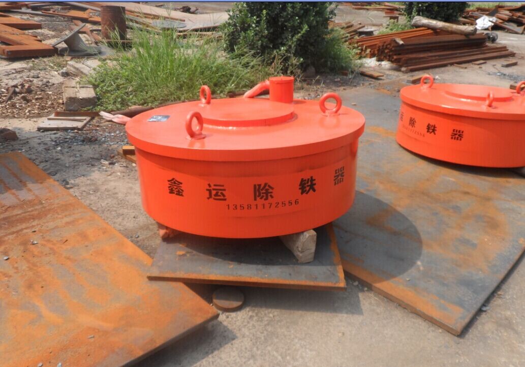 山東專業(yè)生產(chǎn)MW5-180起重電磁吸盤優(yōu)質(zhì)的服務(wù)客戶放心