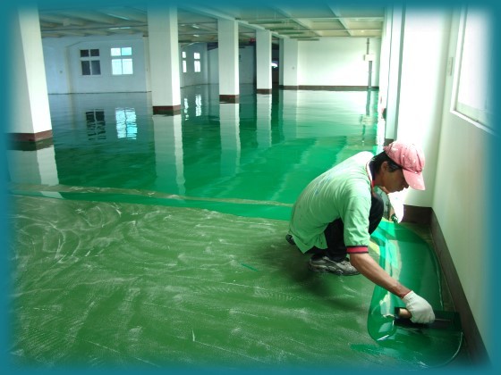 龙岗环氧树脂地坪漆价格|深圳厂房车间自流平地面|清溪工业地板厂家