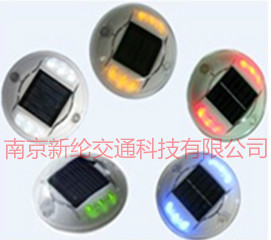 供應(yīng)新綸DD山東濟(jì)南太陽能道釘江西南昌太陽能道釘質(zhì)量好