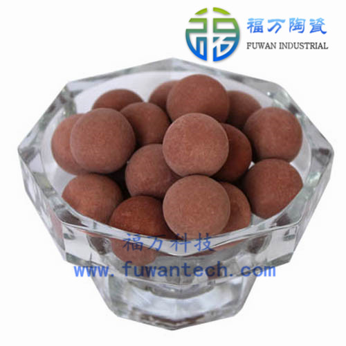 廠家大量供應(yīng)微孔鈣離子陶瓷球定制