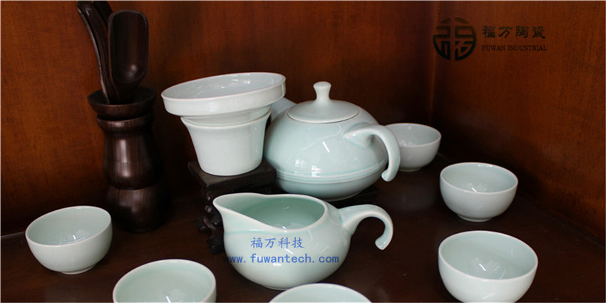 廠家低價(jià)出售骨瓷茶具/負(fù)離子陶瓷茶具/活瓷茶具