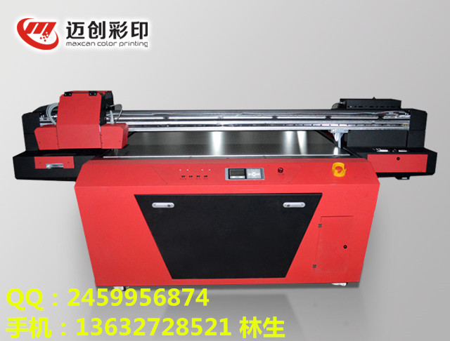 成都廠家直銷(xiāo)愛(ài)普生噴頭高精度打印廣告標(biāo)牌{wn}平板打印機(jī)