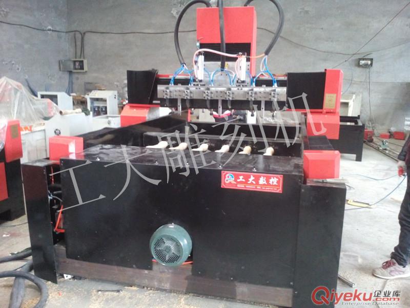 供應(yīng)河北地區(qū)大型石材雕刻機(jī)生產(chǎn)機(jī)器雕刻機(jī)