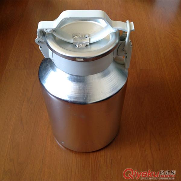 【廠家直銷】20L鋁合金運輸桶，干凈衛生，帶鎖緊裝置
